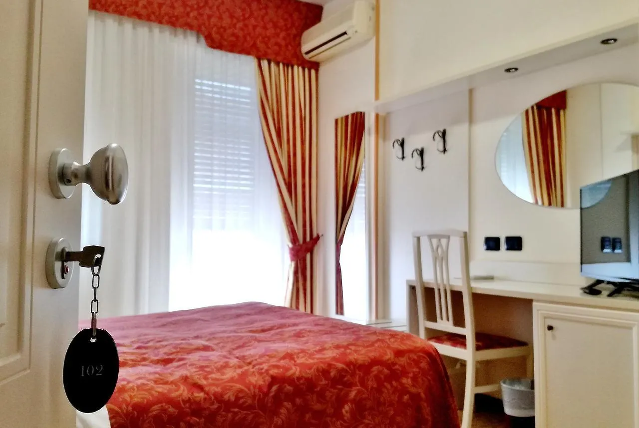 Gold Hotel Bordighera 3*,  Italy