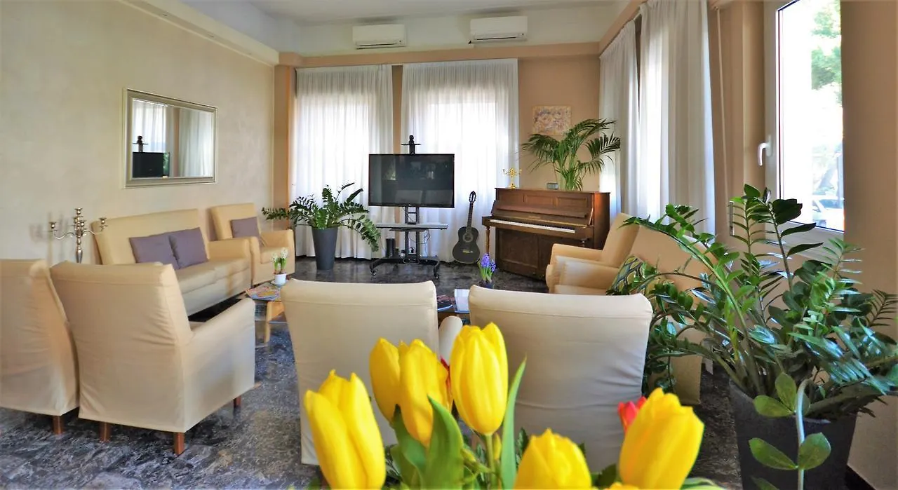 Gold Hotel Bordighera 3*,